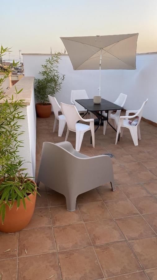 Private Terrace & Free Parking Lägenhet Málaga Exteriör bild
